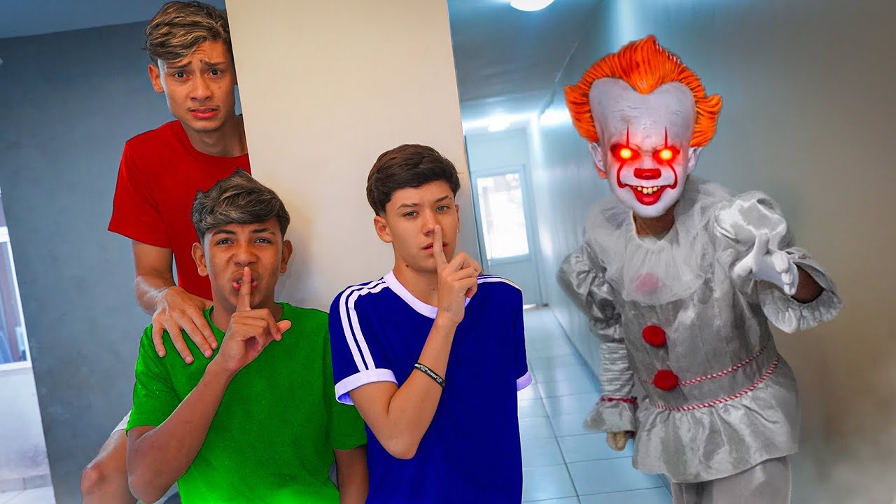 O Palhaço Invadiu A Casa do Breno e Aterrorizou a Todos...