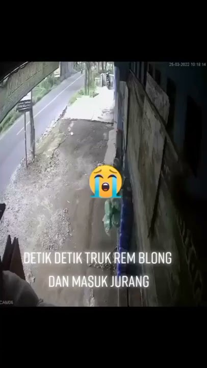 Sadis‼️rem Blong mobil truk masuk Jurang 😱