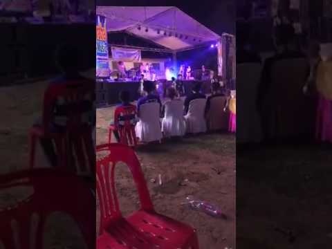 วงสตริงเล่นสดมันส์ๆ วงอรทัยมิวสิค  (เฟส อรทัย มิวสิค)
