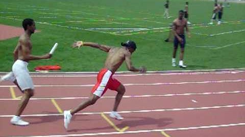 How to do a 4X100m Relay Pass #short