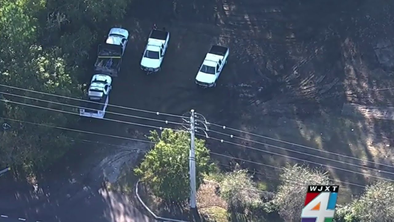 JSO investigators searching for human remains near Westside gas station