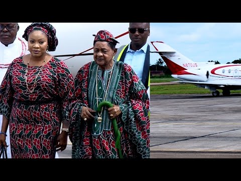 ALAAFIN OYO FLEW TO BENIN WITH HIS PRIVATE JET TO CELEBRATE GABRIEL IGBINEDION 85TH BIRTHDAY