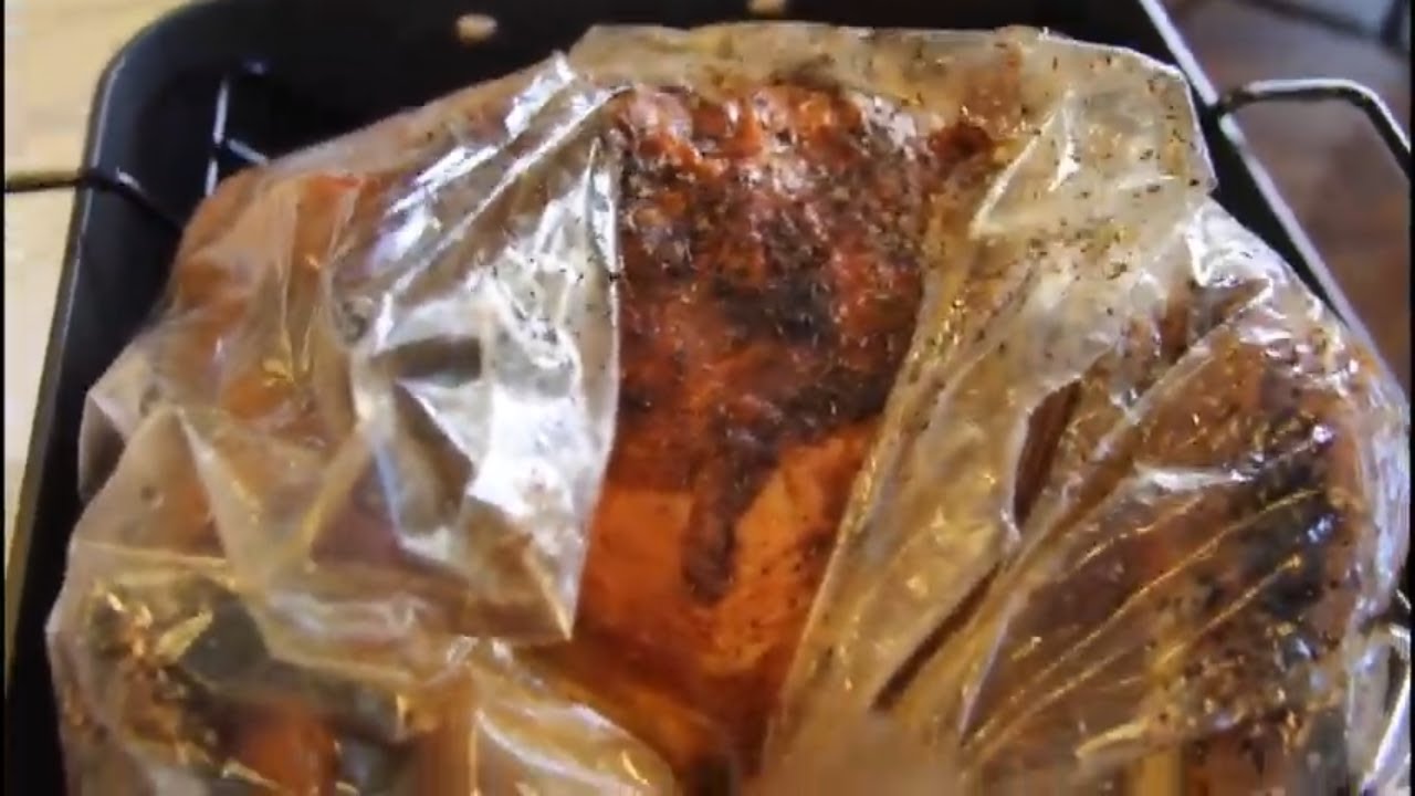 QUARANTINE FEAST I How to make a juicy Turkey in a bag I Pinch of Soul