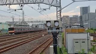 JR東日本E531系K423編成(赤電) 金町通過as快速上野行き(2394M) 20240625 164056