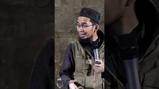 JANGAN MENGUNGKIT PEMBERIAN • Ust Adi Hidayat