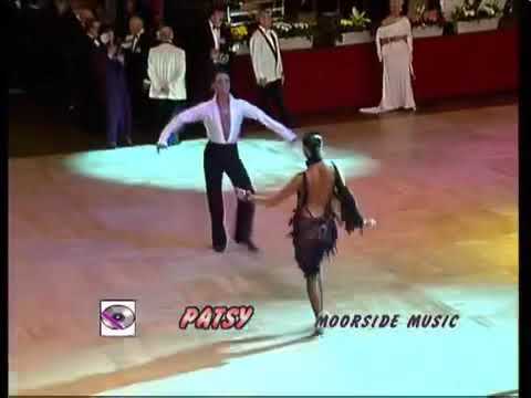 Bryan Watson & Carmen VS Slavik Kryklyvyy & Karina Smirnoff