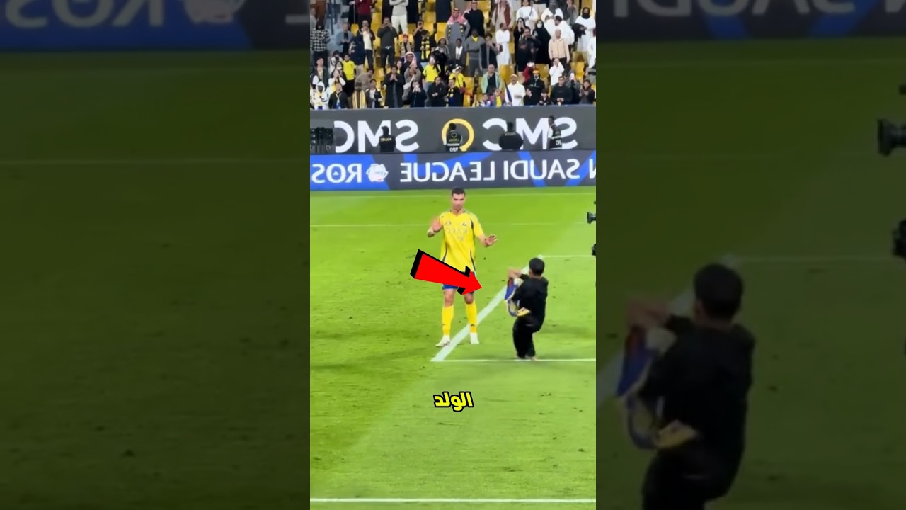 جاء لمقابلة رونالدو.. فسقط وتحطم هاتفه! لكن ما فعله رونالدو صدم الجميع 😱❤️#shorts #ronaldo
