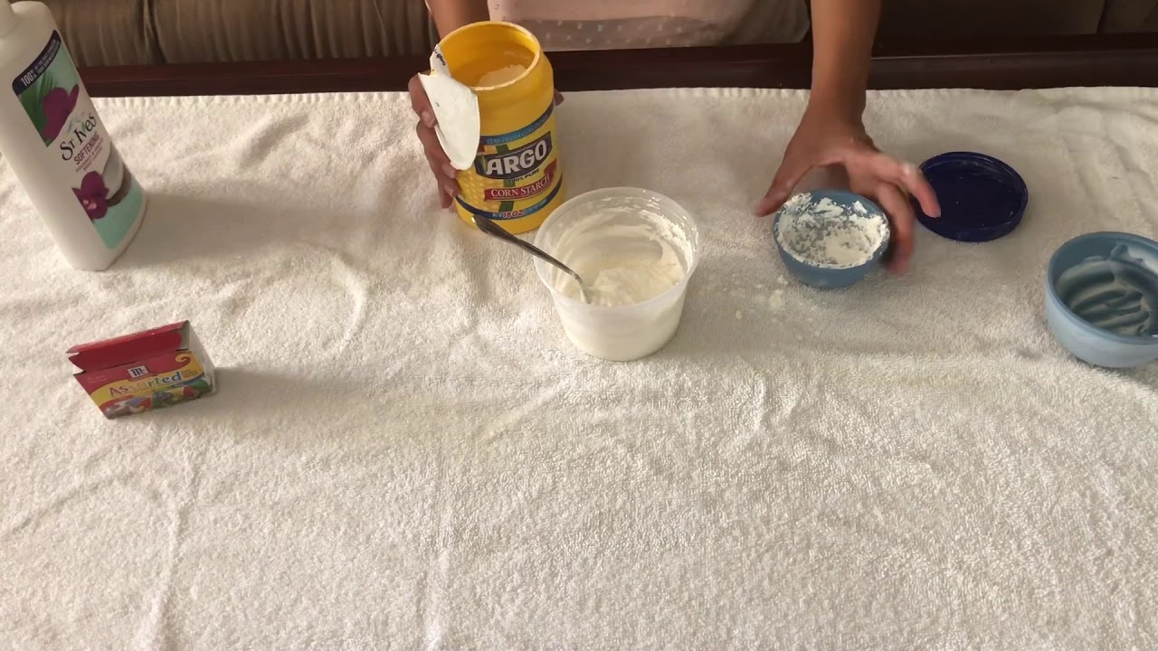 Crafting with Casey! 2 Ingredient Play-Doh