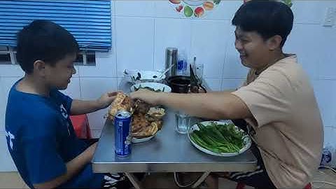 ĐẦU NĂM JAC LÀM  GÀ NƯỚNG MUỐI ỚT,CÁ LÓC NƯỚNG TRUI, CƠM HẤP NƯỚC DỪA, ĂN GIẢM CÂN SAU TẾT.