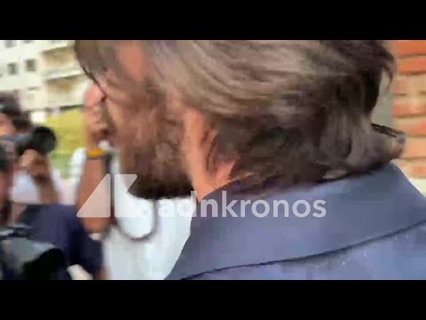 Video Del Vecchio suggella con un bacio il ritorno con Sara Soldati e la fine della contesa sulla figlia