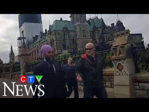 Man caught on video accosting NDP Leader Singh on Parliament