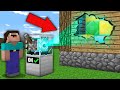 Minecraft NOOB vs PRO: NOOB SAW WHAT INSIDE THIS HOUSE WITH BEACON SCANNER! 100% trolling