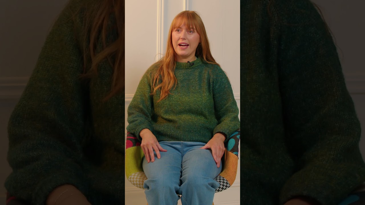 Ella's Experience Living With Bipolar Disorder