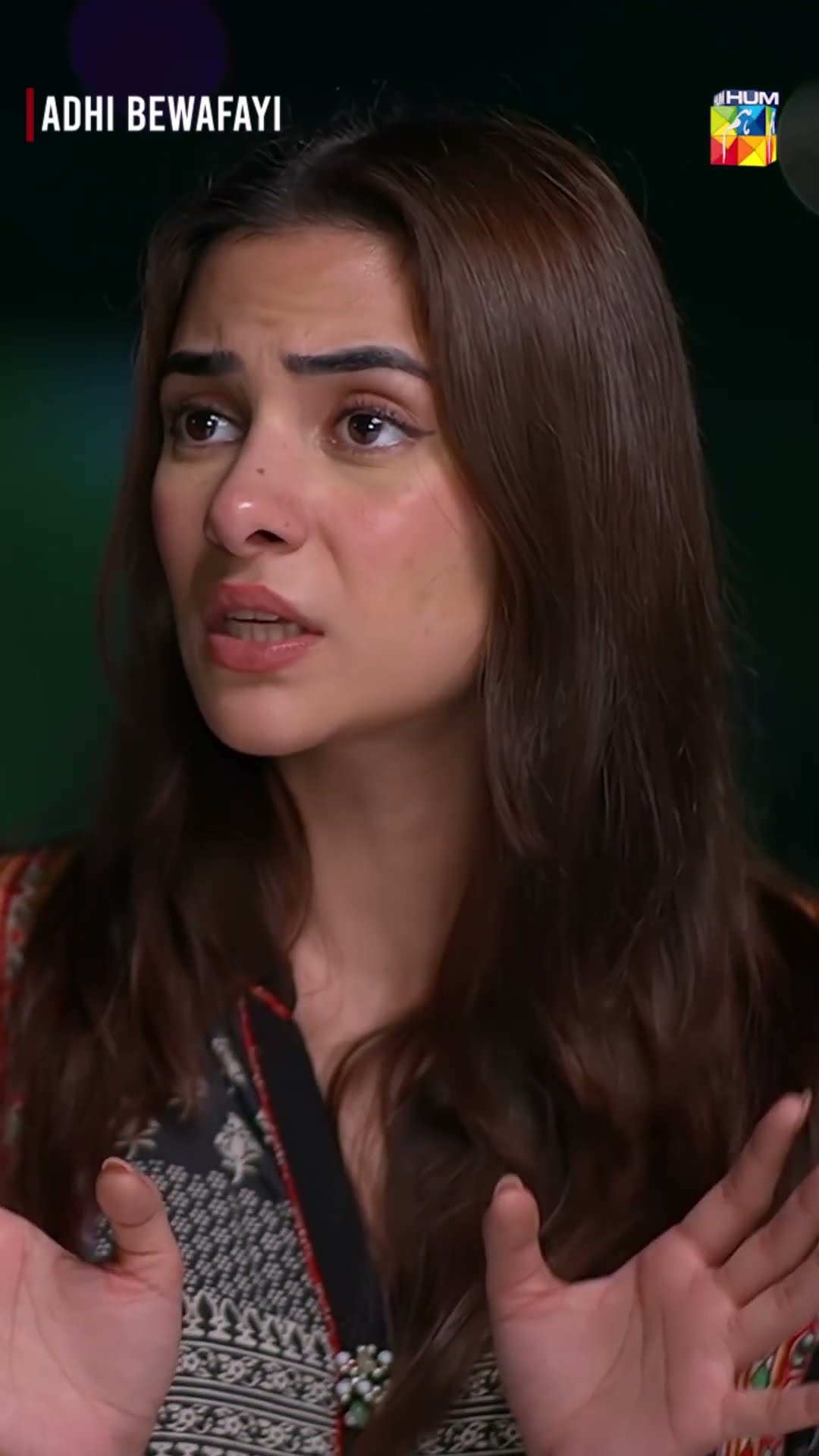Ye Kya Badtameezi Hai..?? #alishbakhan #ahmedtahaghani #faiqkhan #adhibewafayi #shorts #humtv