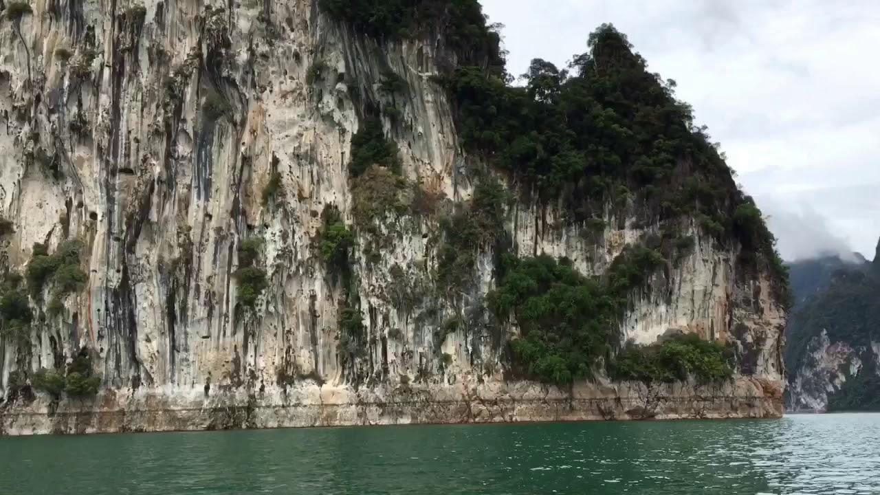SMILEY BUNGALOWS KHAO SOK