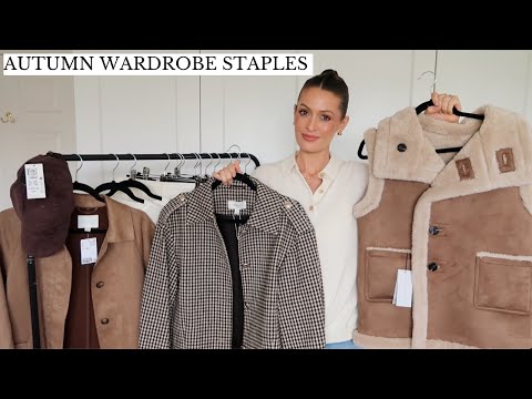 AUTUMN/FALL STAPLES FOR A CAPSULE WARDROBE