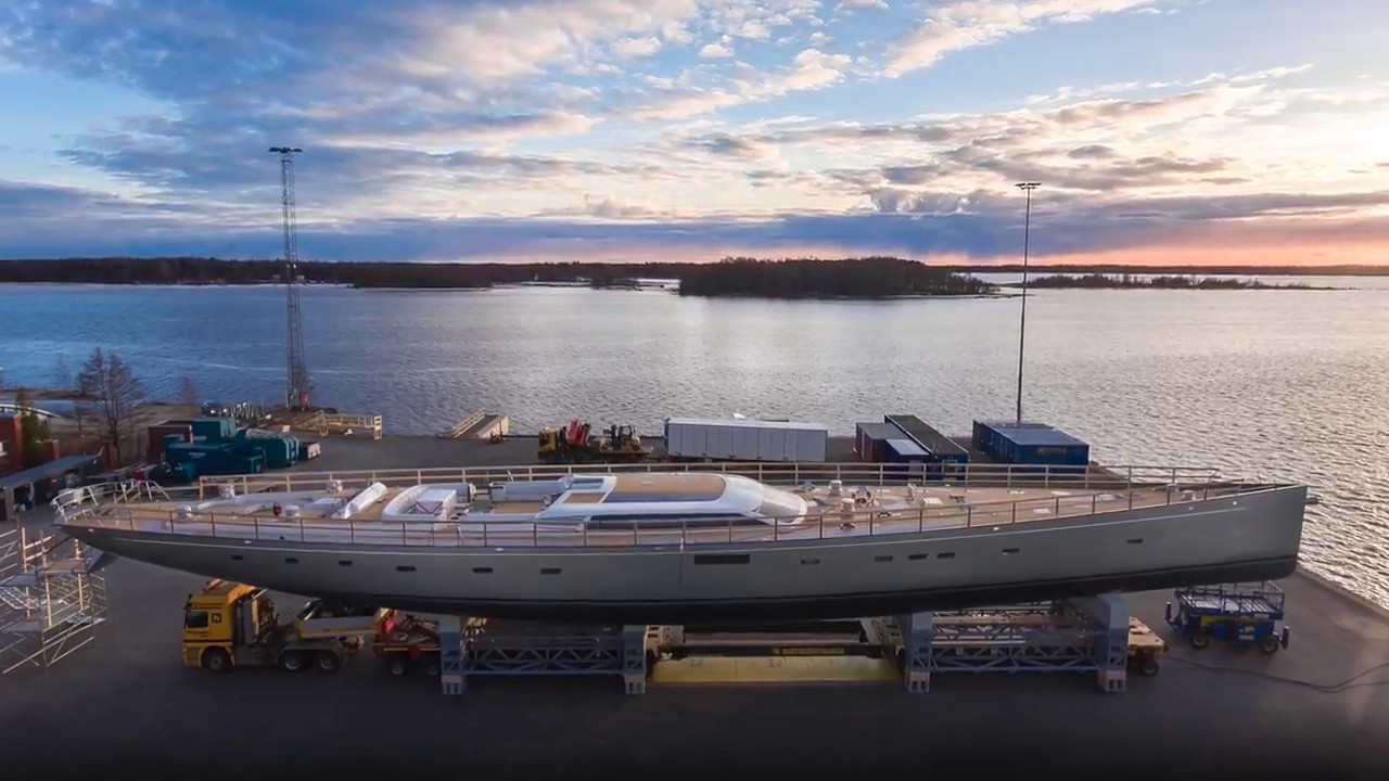 The construction of Baltic 175 Pink Gin VI