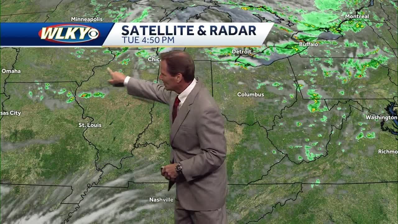 Quiet weather continues - YouTube