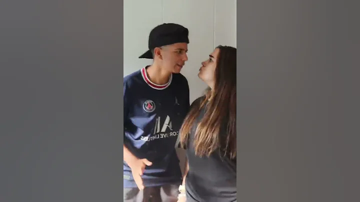 BEIJEI MEU AMIGOO