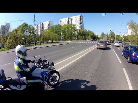 Видео: 50 CC скутер и мотобат. Первая остановка.