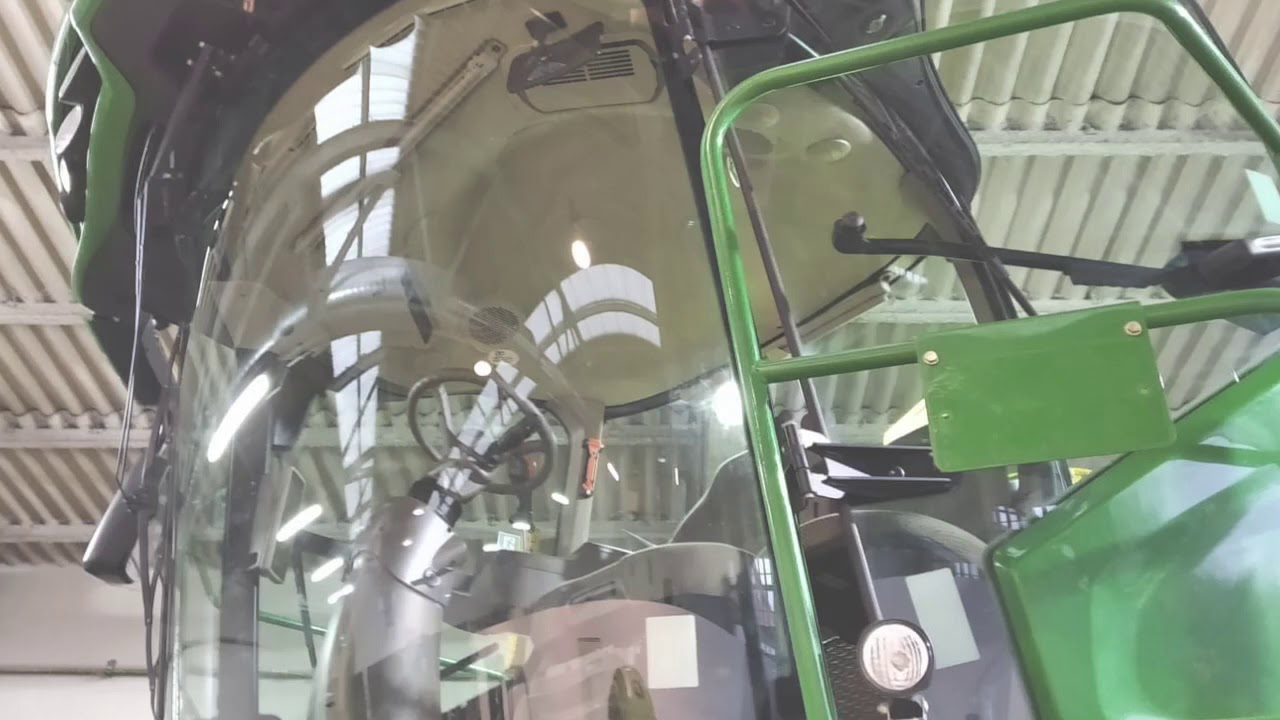 LIMPIEZA MAQUINARIA AGRÍCOLA. BURBUJAS CANTABRIA VEHÍCULOS INDUSTRIALES