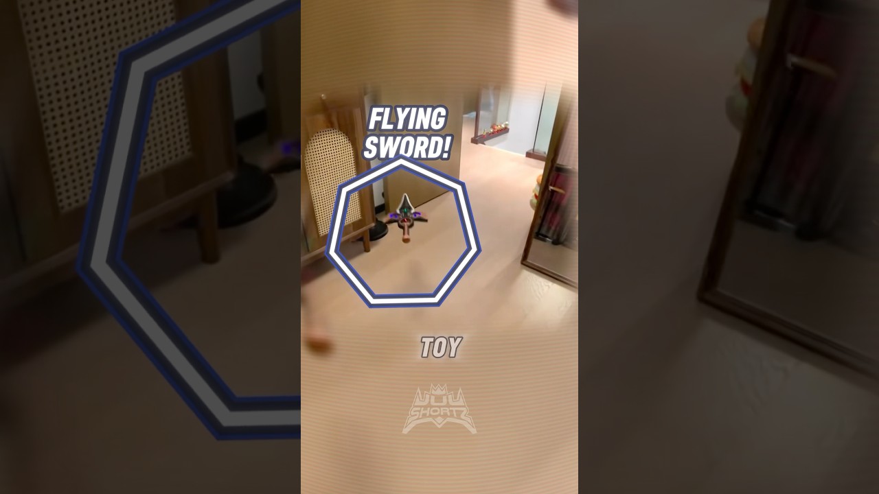 Этот летающий меч-самолет ощущается как игрушка мечты джедая (дрон с управлением от запястья 2025...