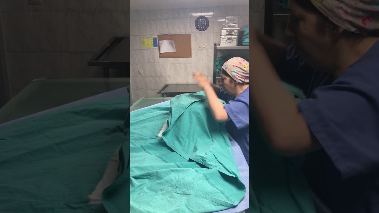 STERİL YEŞİL BOHÇA YAPMA TEKNİĞİ (ZARF TEKNİK) - Making a sterile surgical bundle