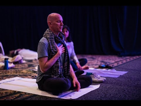 chopra-center-retreats