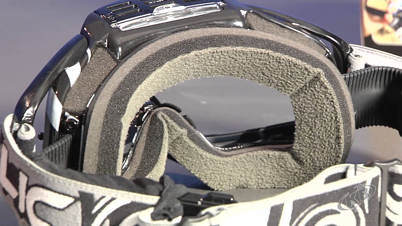 Обзор видео маски для экстремальной съемки. Комп'ютерний Всесвіт