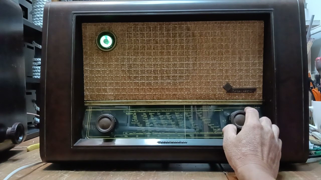 “馬可尼收音機之家”, telefunken decapa tube radio,vintage 1957 made in germany,真空管收音機