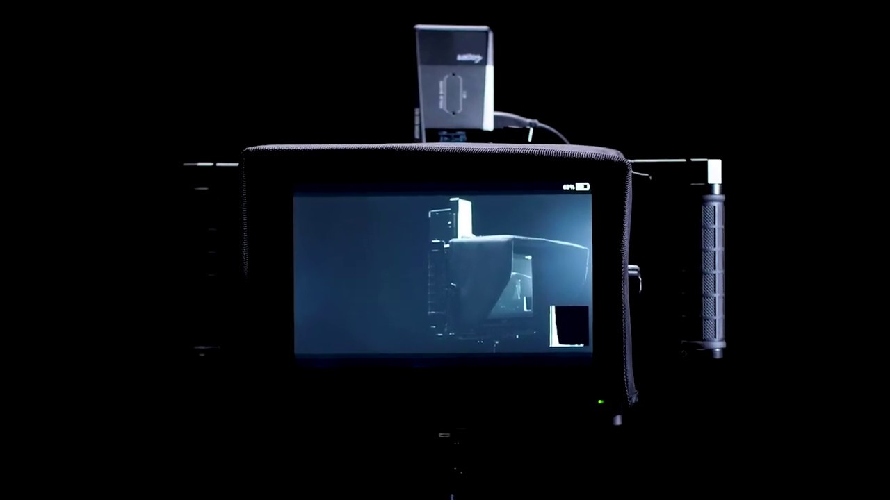 TRIGYN Handheld Directors Monitor Kit - YouTube