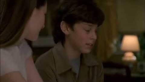 Freaks & Geeks - 1x16 - "Smooching and Mooching" (5/5) [Subtitulos]