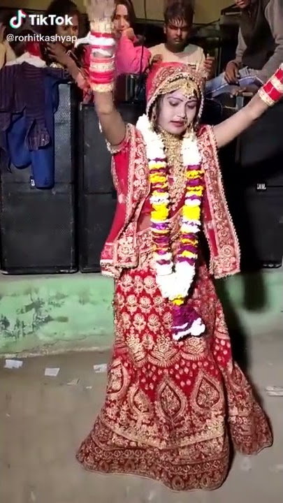 Nai bahu ka dance