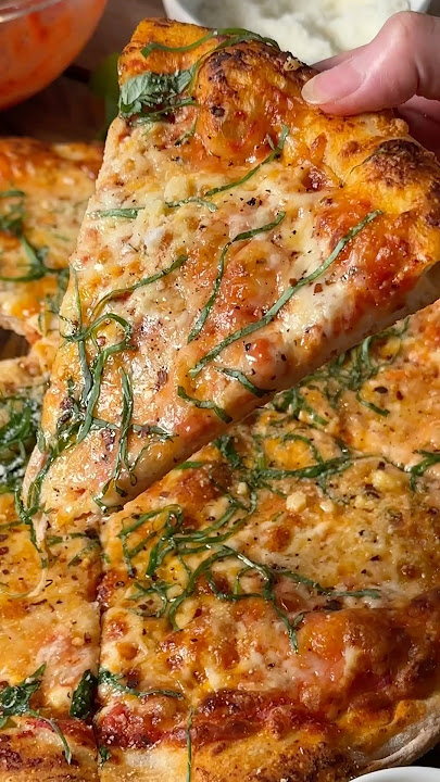This is the secret to crispy pizza at home
