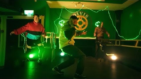 Kneecap (2024) - Thart Agus Thart + Ket - (Movie Clip) - (Irish with English Subtitles)