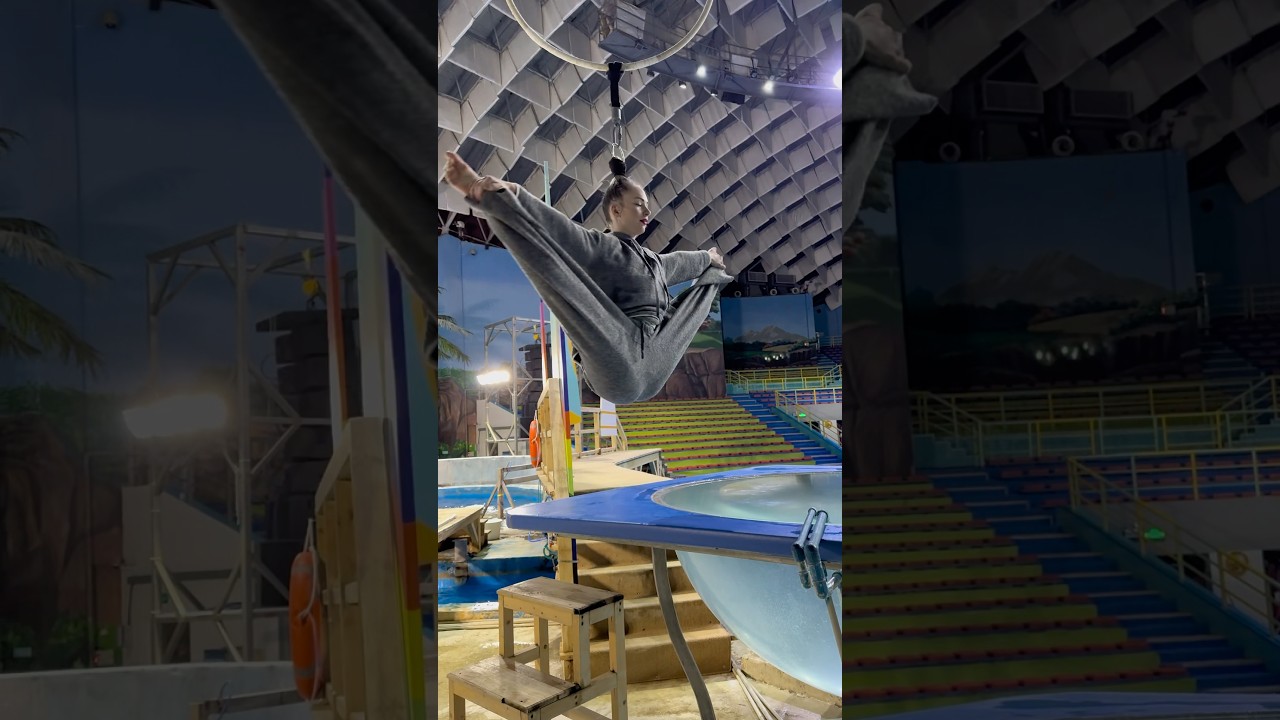 Hanging on hair rechersal 🙈 