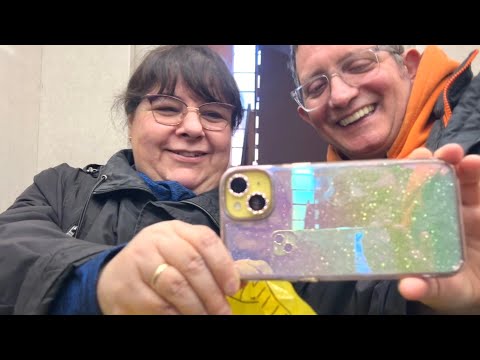 Mariée en fuite entre dans chambre de pilote froid;il la sort de l’abîme,protège,guérissent ensemble