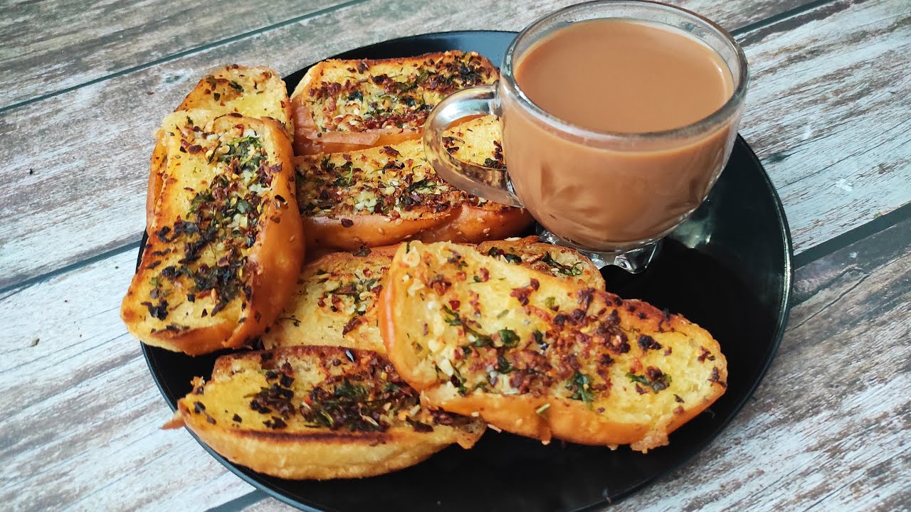Best ever Garlic Bread Recipe from Burger buns, without oven, no yeast
