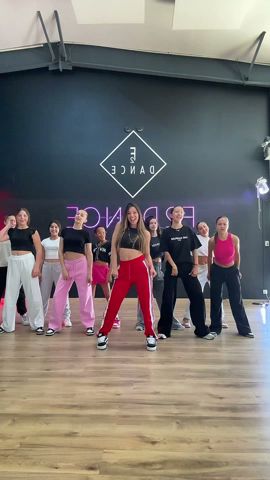 with my team ❤️ #dancevideo #dance #dancer #dancedance #dancechallenge