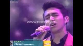 Vidi Aldiano feat Vadi Akbar