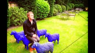 David Anders Holt.