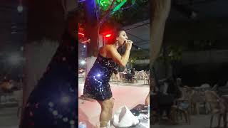 Akçay geceleri müthiş dans ve  Aynur hanım süper(3)