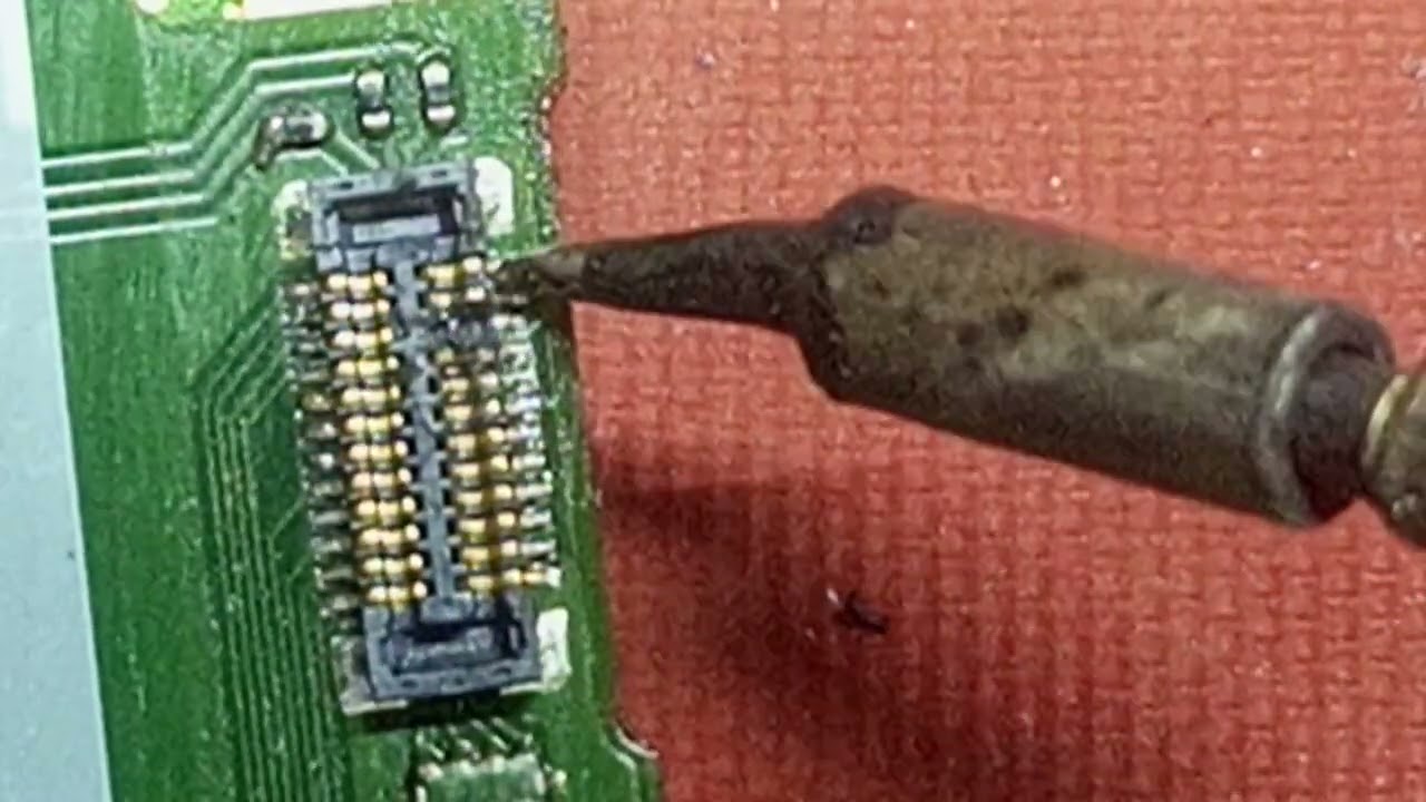 🔥 FIX Water Damaged Nokia 3310 (New) - Battery Connector Repair & Test!