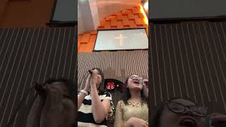 Gloria Gloria Besar Tuhan Ditinggikan Diatas Sgalanya 