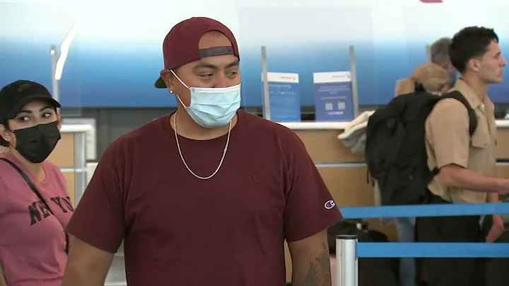 July 4 weekend travel cancelations, delays pile up as airlines struggle to keep up with demand