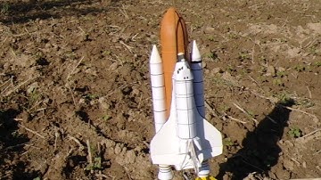 Model Rockets [includes slow-motion]