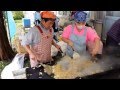 2013バザー　校長先生の焼きそば！