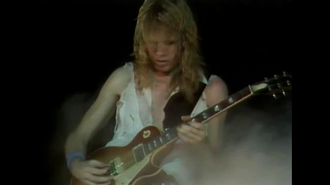 Adrian Vandenberg - Guitar Solo - Live In Japan 1984 - YouTube