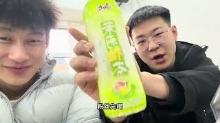 From Imitation to Innovation: Zheng's Unexpected Talent Unveiled