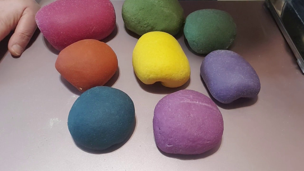 Come fare la pasta colorata la pasta fatta in casa solo con ingredienti naturali